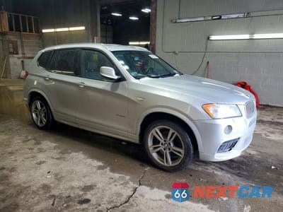 Czwarte zdjęcie samochodu z boku: 2014 BMW X3 XDRIVE35I VIN:5UXWX7C55E0E77134 - miniatura