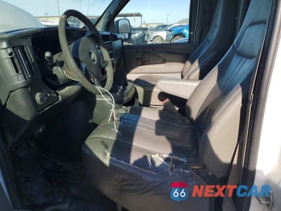 Zdjęcie 7 z 13 samochodu: 2015 CHEVROLET EXPRESS G3500 UTILITY / SERVICE VAN VIN:1GCZGUCG9F1112947 - miniatura