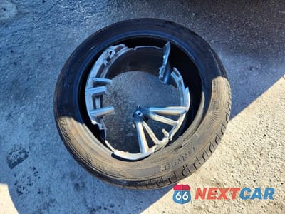 Zdjęcie 12 z 12 samochodu: 2023 BMW 330XI VIN:3MW89FF03P8D53834 - miniatura