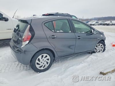 Trzecie zdjęcie samochodu z tyłu: 2015 TOYOTA PRIUS C VIN:JTDKDTB36F1103951 - miniatura