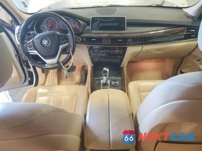 Zdjęcie 8 z 14 samochodu: 2015 BMW X5 XDRIVE35I VIN:5UXKR0C52F0K64642 - miniatura