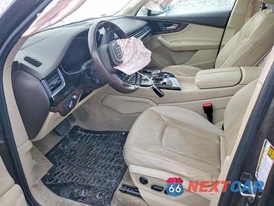 Zdjęcie 7 z 12 samochodu: 2017 AUDI Q7 PRESTIGE VIN:WA1VAAF7XHD043451 - miniatura