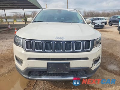 Piąte zdjęcie samochodu w środku: 2020 JEEP COMPASS LIMITED VIN:3C4NJCCB0LT218626 - miniatura