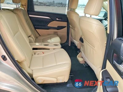 Zdjęcie 11 z 12 samochodu: 2015 TOYOTA HIGHLANDER XLE VIN:5TDKKRFH2FS093453 - miniatura