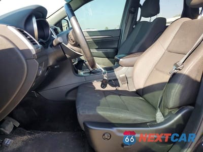 Zdjęcie 7 z 11 samochodu: 2018 JEEP GRAND CHEROKEE LAREDO VIN:1C4RJFAG8JC223308 - miniatura