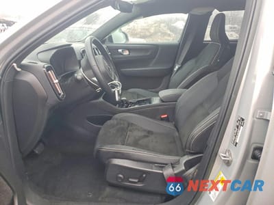 Zdjęcie 7 z 14 samochodu: 2023 VOLVO XC40 RECHARGE PLUS VIN:YV4ED3UL0P2071338 - miniatura