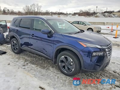 Czwarte zdjęcie samochodu z boku: 2025 NISSAN ROGUE SV VIN:JN8BT3BB8SW145811 - miniatura