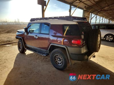 Drugie zdjęcie samochodu z przodu: 2007 TOYOTA FJ CRUISER VIN:JTEBU11F570047097 - miniatura