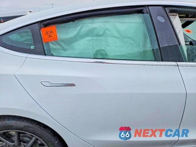 Zdjęcie 10 z 11 samochodu: 2019 TESLA MODEL 3 VIN:5YJ3E1EB3KF452916 - miniatura