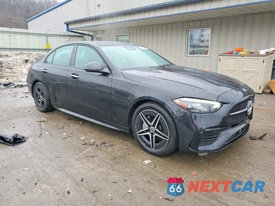 Czwarte zdjęcie samochodu z boku: 2025 MERCEDES-BENZ C 300 4MATIC VIN:W1KAF4HB2SR255317 - miniatura