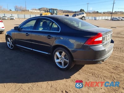Drugie zdjęcie samochodu z przodu: 2010 VOLVO S80 VIN:YV1992AH5A1122663 - miniatura