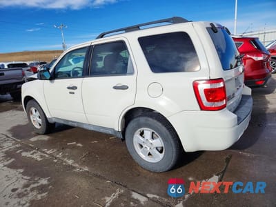 Drugie zdjęcie samochodu z przodu: 2011 FORD ESCAPE XLT VIN:1FMCU0D74BKA87090 - miniatura