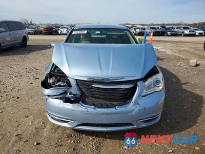 Piąte zdjęcie samochodu w środku: 2012 CHRYSLER 200 TOURING VIN:1C3CCBBB9CN331170 - miniatura