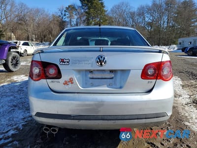 Zdjęcie 6 z 12 samochodu: 2007 VOLKSWAGEN JETTA WOLFSBURG VIN:3VWEF71K97M164560 - miniatura