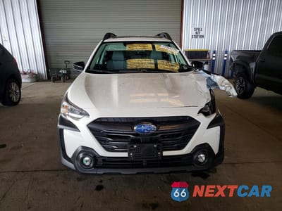 Piąte zdjęcie samochodu w środku: 2025 SUBARU OUTBACK PREMIUM VIN:4S4BTAFCXS3315179 - miniatura