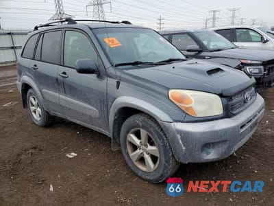 Czwarte zdjęcie samochodu z boku: 2004 TOYOTA RAV4 VIN:JTEGD20V640018501 - miniatura