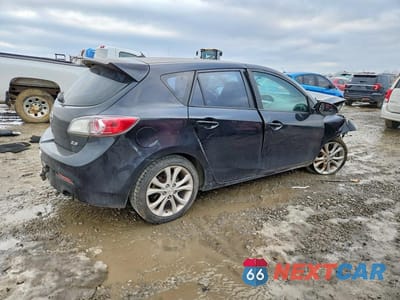 Trzecie zdjęcie samochodu z tyłu: 2010 MAZDA 3 S VIN:JM1BL1H57A1333460 - miniatura
