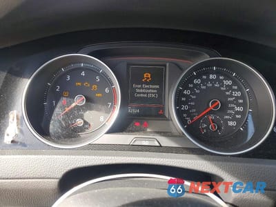 Zdjęcie 9 z 13 samochodu: 2017 VOLKSWAGEN GTI S VIN:3VW5T7AU8HM044910 - miniatura
