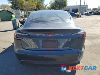 Zdjęcie 6 z 13 samochodu: 2024 TESLA MODEL 3 VIN:5YJ3E1EA5RF726005 - miniatura