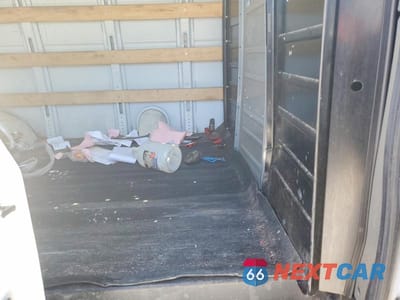 Zdjęcie 11 z 12 samochodu: 2018 GMC SAVANA 2500 DELIVERY VAN VIN:1GTW7AFG4J1907720 - miniatura