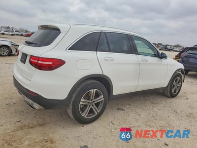 Trzecie zdjęcie samochodu z tyłu: 2018 MERCEDES-BENZ GLC 300 VIN:WDC0G4JB8JV023141 - miniatura