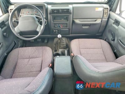 Zdjęcie 8 z 12 samochodu: 2002 JEEP WRANGLER / TJ X VIN:1J4FA39S42P727174 - miniatura