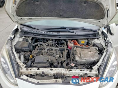 Zdjęcie 11 z 12 samochodu: 2018 TOYOTA PRIUS C VIN:JTDKDTB38J1606258 - miniatura