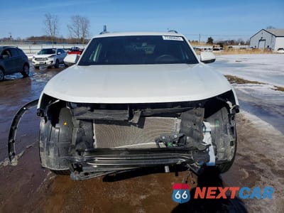 Piąte zdjęcie samochodu w środku: 2024 VOLKSWAGEN ATLAS CROSS SPORT SEL R-LINE VIN:1V2AE2CAXRC219922 - miniatura