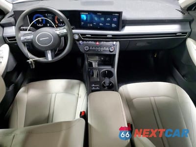 Zdjęcie 8 z 11 samochodu: 2025 HYUNDAI SONATA SE VIN:KMHL24JA5SA490675 - miniatura