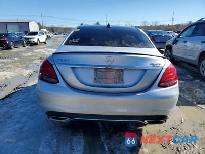 Zdjęcie 6 z 11 samochodu: 2015 MERCEDES-BENZ C 300 4MATIC VIN:55SWF4KBXFU008419 - miniatura