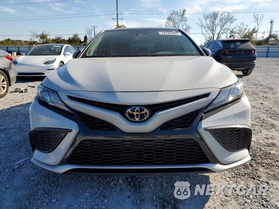 Piąte zdjęcie samochodu w środku: 2022 TOYOTA CAMRY XSE VIN:4T1K61AKXNU010463 - miniatura