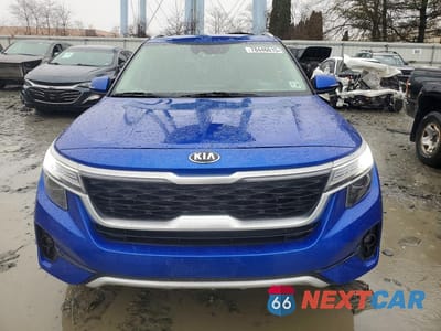 Piąte zdjęcie samochodu w środku: 2021 KIA SELTOS S VIN:KNDEUCAA0M7041311 - miniatura