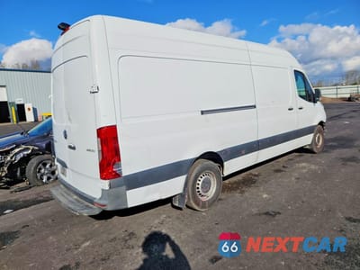 Trzecie zdjęcie samochodu z tyłu: 2021 MERCEDES BENZ SPRINTER 2500 VIN:W1W40CHY0MT056154 - miniatura