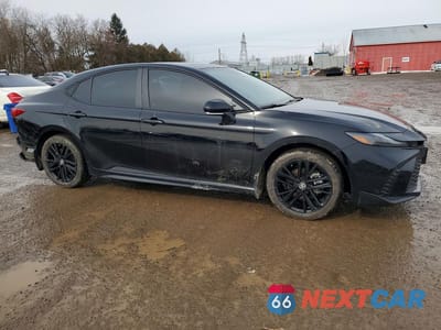 Czwarte zdjęcie samochodu z boku: 2026 TOYOTA CAMRY NIGHT SHADE VIN:4T1DBADK9TU044584 - miniatura