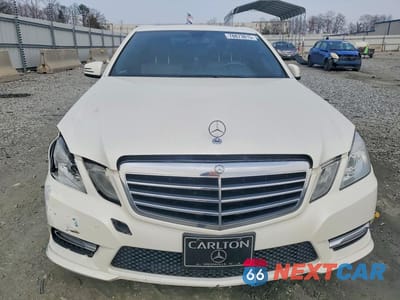 Piąte zdjęcie samochodu w środku: 2013 MERCEDES-BENZ E 350 VIN:WDDHF5KB7DA725856 - miniatura