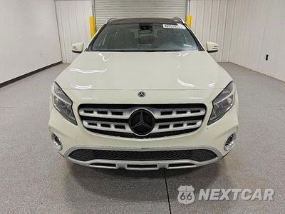 Piąte zdjęcie samochodu w środku: 2018 MERCEDES-BENZ GLA 250 4MATIC VIN:WDCTG4GB4JJ457908 - miniatura