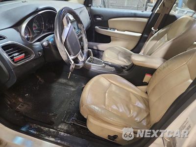 Zdjęcie 7 z 13 samochodu: 2013 CHRYSLER 200 LIMITED VIN:1C3CCBCG0DN521077 - miniatura