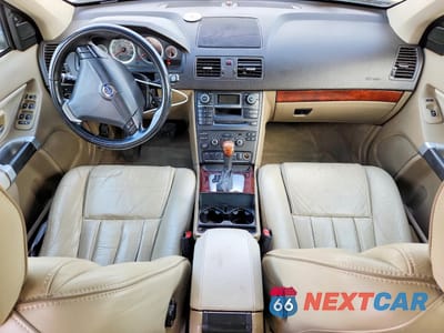 Zdjęcie 8 z 13 samochodu: 2013 VOLVO XC90 3.2 VIN:YV4952CY6D1671174 - miniatura