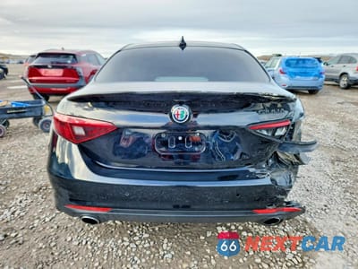 Zdjęcie 6 z 12 samochodu: 2019 ALFA ROMEO GIULIA VIN:ZARFAMANXK7600355 - miniatura