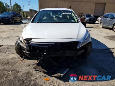 Piąte zdjęcie samochodu w środku: 2017 HYUNDAI SONATA SPORT VIN:5NPE34AF4HH515007 - miniatura
