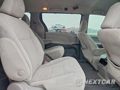 Zdjęcie 11 z 12 samochodu: 2015 TOYOTA SIENNA LE VIN:5TDKK3DC3FS616399 - miniatura