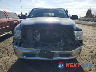 Piąte zdjęcie samochodu w środku: 2017 RAM 1500 SLT VIN:1C6RR7TT5HS608177 - miniatura