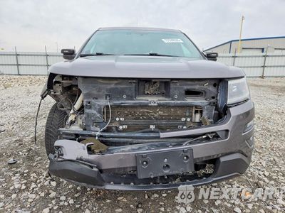 Piąte zdjęcie samochodu w środku: 2017 FORD EXPLORER POLICE INTERCEPTOR VIN:1FM5K8AR1HGE02135 - miniatura