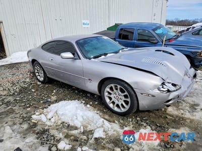 Czwarte zdjęcie samochodu z boku: 2002 JAGUAR XKR VIN:SAJDA41B92PA27511 - miniatura