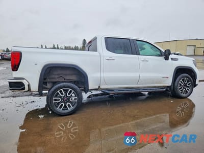 Trzecie zdjęcie samochodu z tyłu: 2025 GMC SIERRA K1500 AT4 VIN:3GTUUEEL1SG237150 - miniatura
