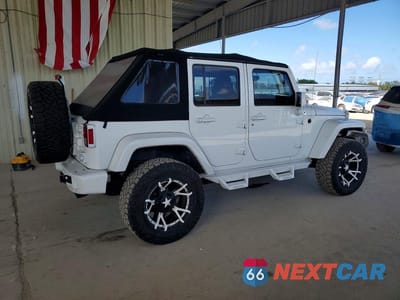 Trzecie zdjęcie samochodu z tyłu: 2013 JEEP WRANGLER UNLIMITED SAHARA VIN:1C4BJWEG1DL613053 - miniatura