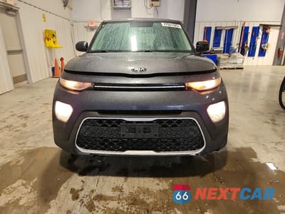 Piąte zdjęcie samochodu w środku: 2021 KIA SOUL LX VIN:KNDJ23AU1M7791573 - miniatura