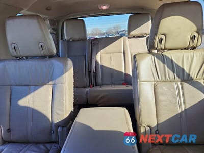 Zdjęcie 10 z 12 samochodu: 2015 LINCOLN TOWNHOUSE NAVIGATOR VIN:5LMJJ2HT7FEJ09359 - miniatura