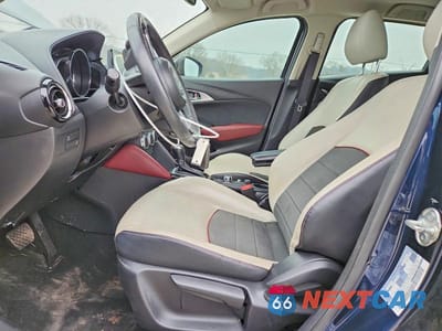 Zdjęcie 7 z 14 samochodu: 2018 MAZDA CX-3 GRAND TOURING VIN:JM1DKFD7XJ0310681 - miniatura
