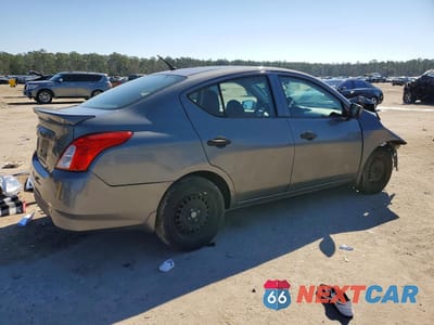 Trzecie zdjęcie samochodu z tyłu: 2016 NISSAN VERSA S VIN:3N1CN7AP5GL914943 - miniatura